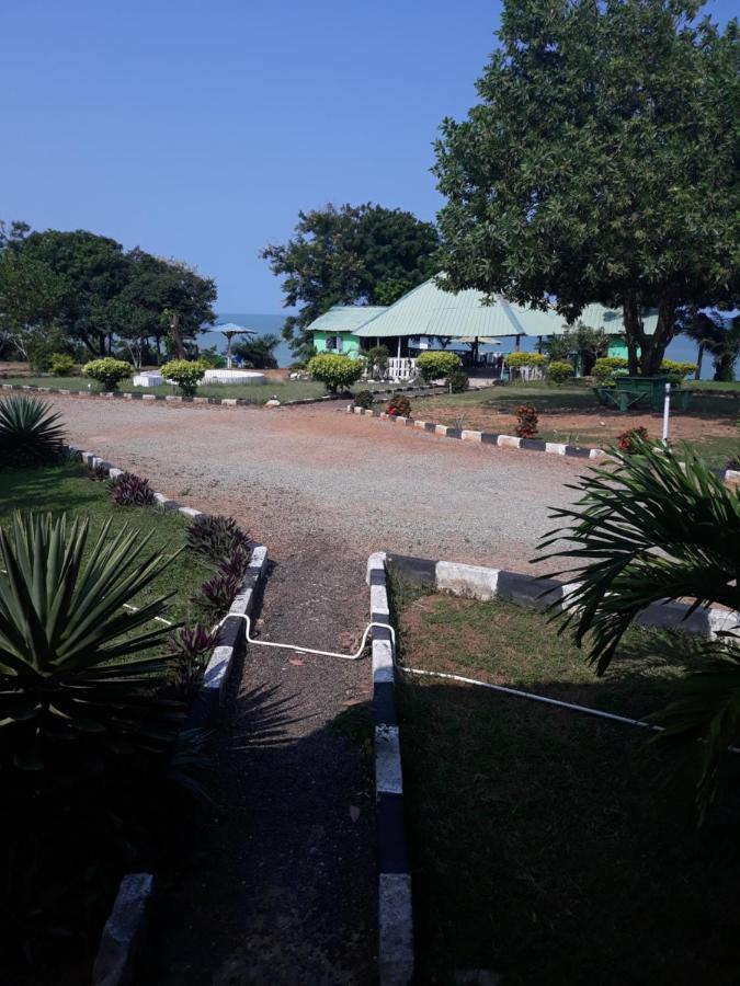 Sekondi-Takoradi Abuesi Beach Resort מראה חיצוני תמונה