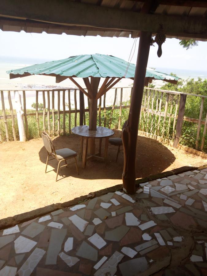 Sekondi-Takoradi Abuesi Beach Resort מראה חיצוני תמונה