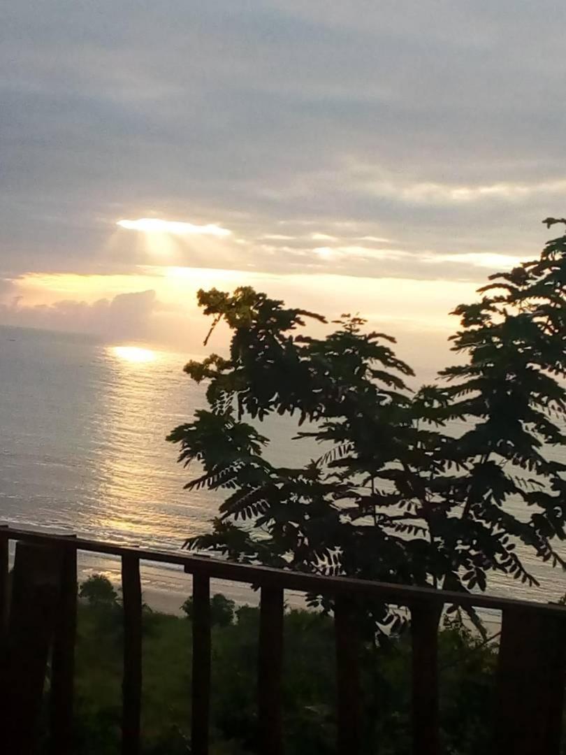 Sekondi-Takoradi Abuesi Beach Resort מראה חיצוני תמונה